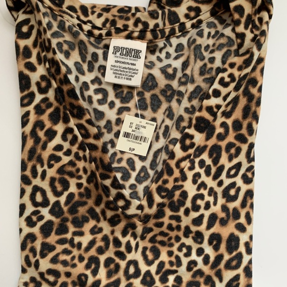 Pink Victoria's secret t-shirts nwt lot of 3 - Picture 4 of 4